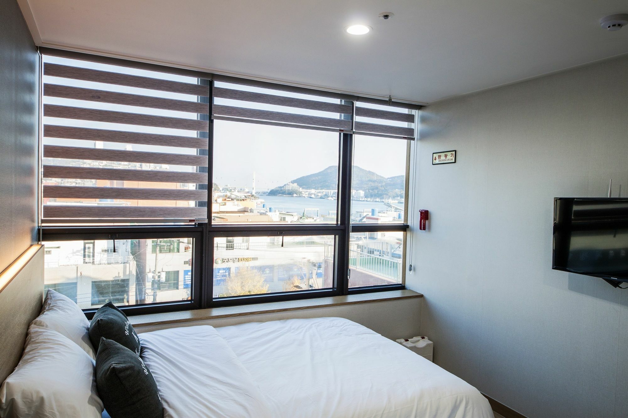 K-Grand Hostel Yeosu Exterior photo