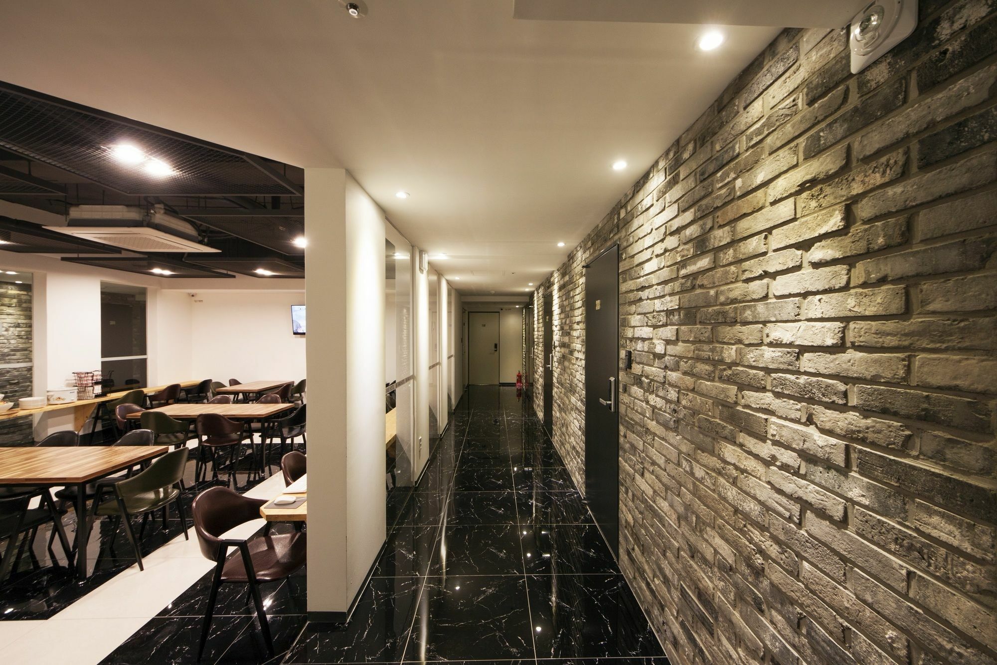 K-Grand Hostel Yeosu Exterior photo